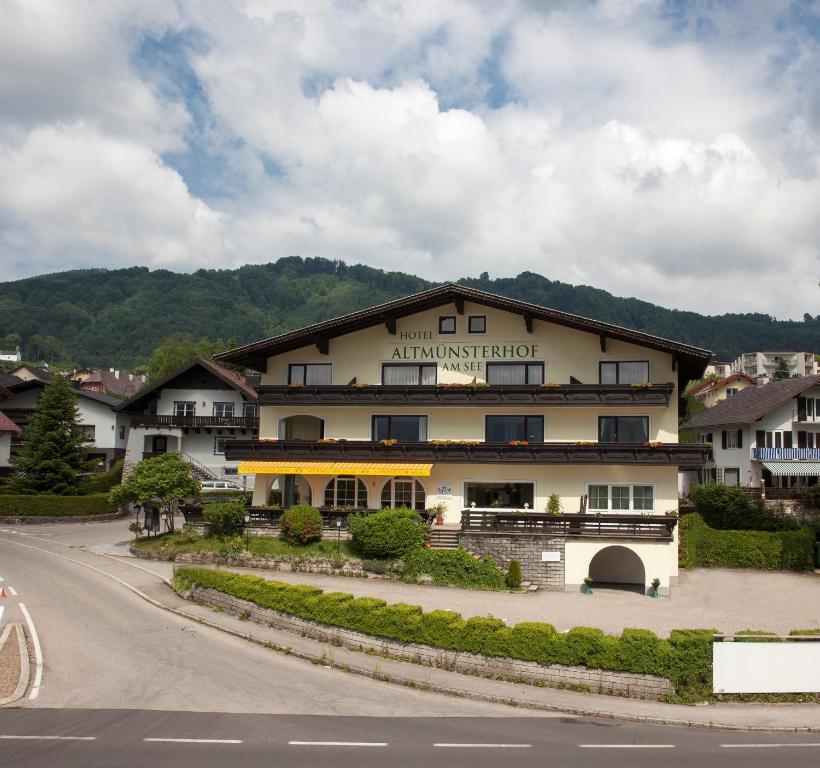 Hotel Altmuensterhof Exterior photo